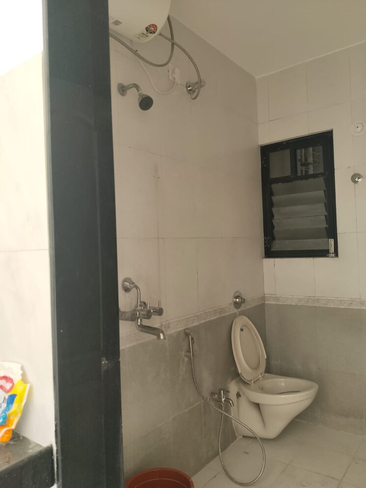 Bathroom, dreams-rhythm 2 Bedroom 800 Sq.Ft. Apartment In Bavdhan Pune 8847617