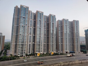 2 BHK Apartment For Sale in Marathon Nexzone, New Panvel