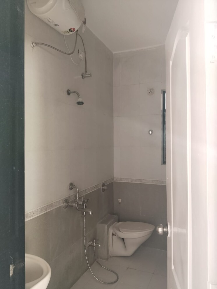 Bathroom, dreams-rhythm 2 Bedroom 800 Sq.Ft. Apartment In Bavdhan Pune 8847617