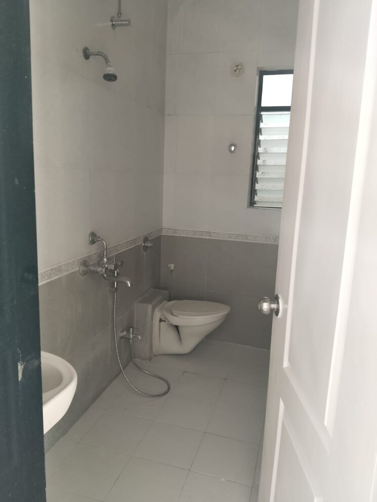 Bathroom, dreams-rhythm 2 Bedroom 800 Sq.Ft. Apartment In Bavdhan Pune 8847617