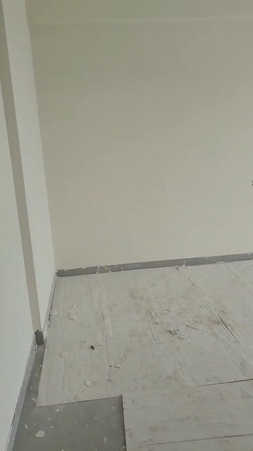 Room in 3 BHK Apartment at Aventus Westbrook, Andheri East – for Rent