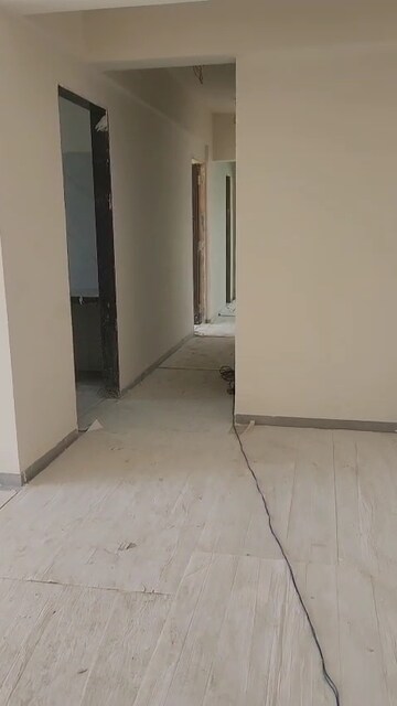 Room in 3 BHK Apartment at Aventus Westbrook, Andheri East – for Rent
