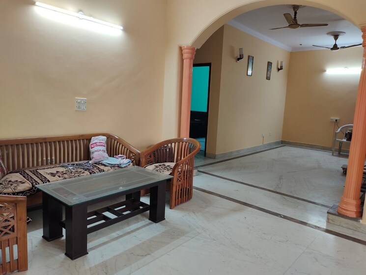 Living Room, sector 36 2 Bedroom 1600 Sq.Ft. Independent House In Sector 36 Noida 8847654