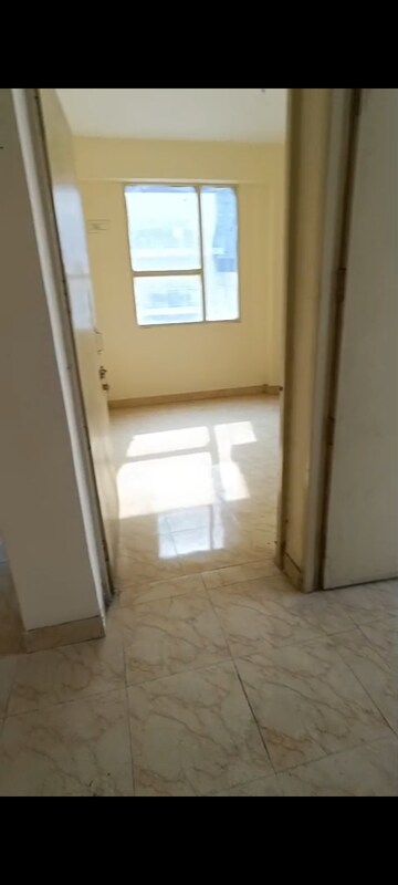 Room in 2 BHK Apartment at Adore Happy Homes, Sector 86 – for Sale