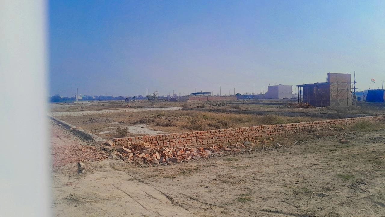 Plot For Sale in Manjhawali