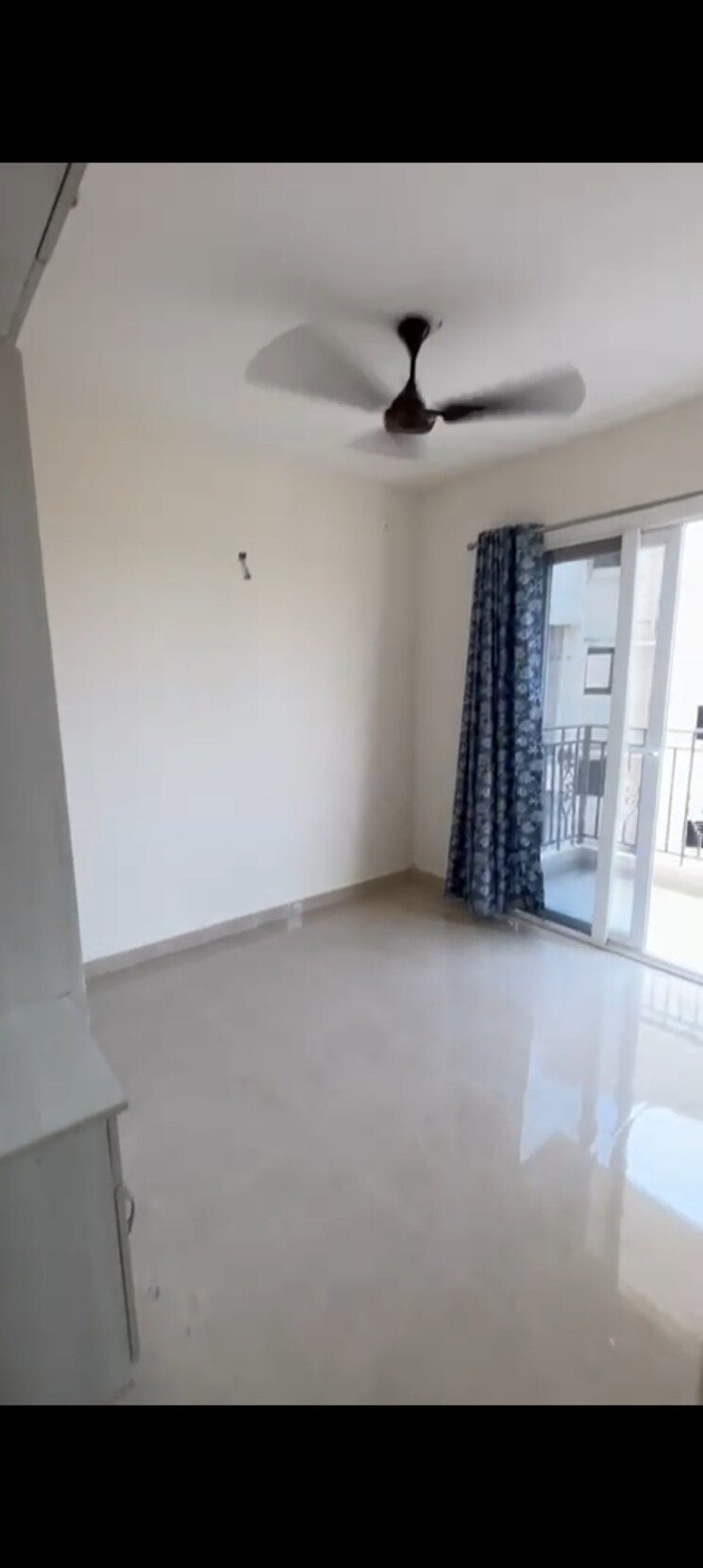 Room, signature-global-golf-greens 1 Bedroom 399 Sq.Ft. Apartment In Sector 79 Gurgaon 8847669