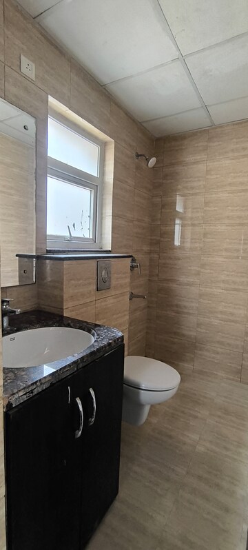 Kitchen in 3 BHK Builder Floor at BPTP Amstoria, Sector 102 – for Rent