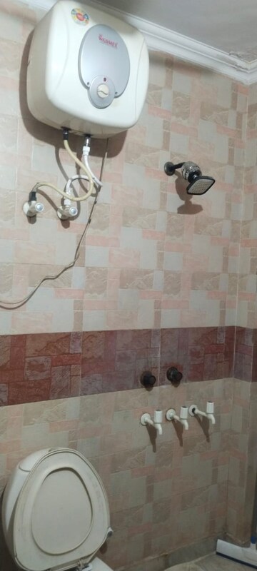 Bathroom in 2 BHK Independent House at Sector 49 – for Rent