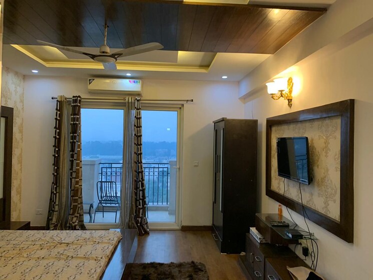 Living Room, surya-towers-zirakpur 3 Bedroom 900 Sq.Ft. Apartment In Lohgarh Zirakpur 8847678