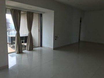 Room in 3 BHK Apartment at Tulsi Apartment Chembur, Chembur – for Rent