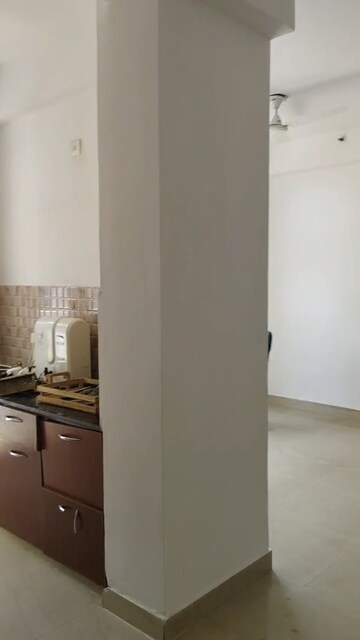 Room in 2 BHK Apartment at Rishabh Cloud 9, Sector 1 Vaishali – for Sale