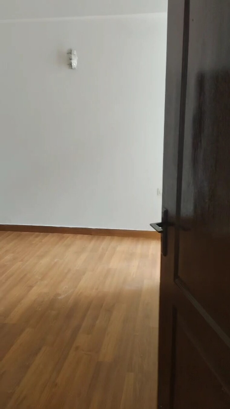 Room, rishabh-cloud-9 2 Bedroom 1080 Sq.Ft. Apartment In Sector 1 Vaishali Ghaziabad 8847773