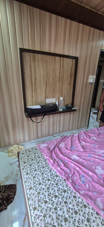 Bedroom in 1 BHK Apartment at Golden Isle, Goregaon East – for Rent