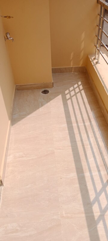 2 BHK Apartment For Rent in NK Savitry Enclave, Vip Road