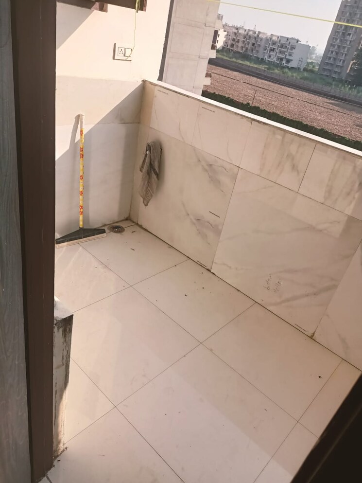 Bathroom, nk-savitry-enclave 2 Bedroom 800 Sq.Ft. Apartment In Vip Road Zirakpur 8847811