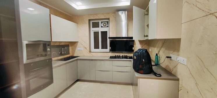 Kitchen, sarvapriya vihar 3 Bedroom 160 Sq.Yd. Builder Floor In Sarvapriya Vihar Delhi 8847817