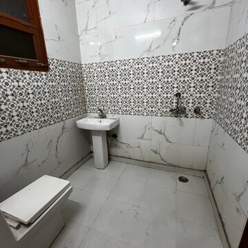 Kitchen in 4 BHK Builder Floor at Ashoka Enclave Faridabad, Ashoka Enclave – for Rent