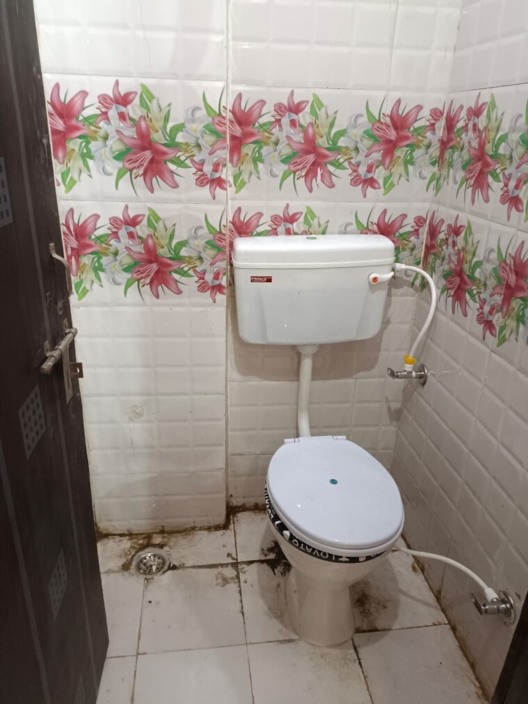 Bathroom, value-infra-meadows-vista1 2 Bedroom 990 Sq.Ft. Apartment In Raj Nagar Extension Ghaziabad 8847856