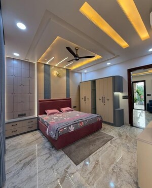 Bedroom in 2.5 BHK Builder Floor at Sector 35 – for Sale