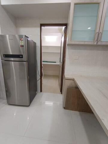 Furnished Amenities in 3 BHK Apartment at Rajat Apartments, Malabar Hill – for Rent