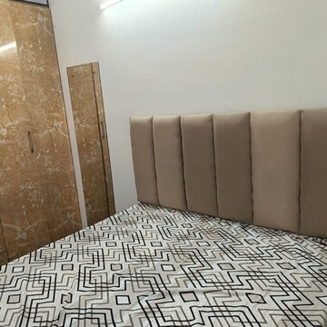 Bedroom in 3 BHK Builder Floor at Ashoka Enclave Faridabad, Ashoka Enclave – for Rent