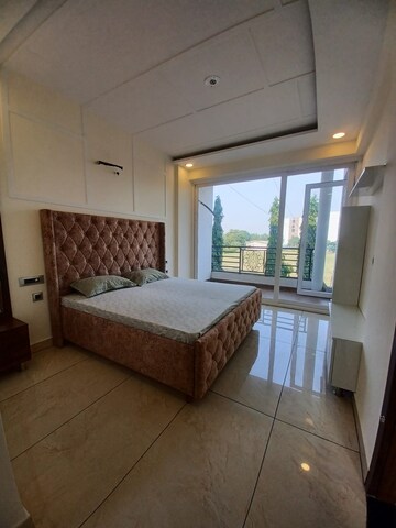 Bedroom in  Apartment at Dera Bassi – for Sale