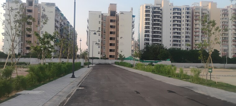 Exterior View, sector 77  205 Sq.Yd. Plot In Sector 77 Faridabad 8848011