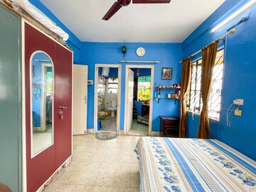 Bedroom in 3 BHK Builder Floor at Sakher Bazar – for Sale