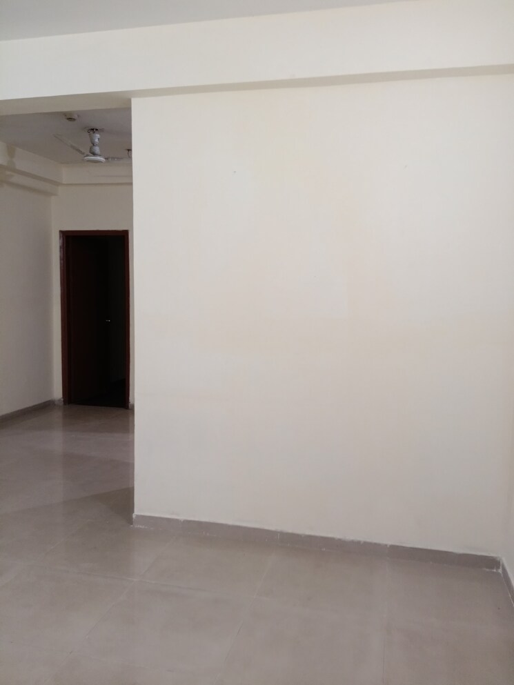 Room, mahagun-mywoods 2 Bedroom 1000 Sq.Ft. Apartment In Sector 16c Greater Noida Greater Noida 8848062