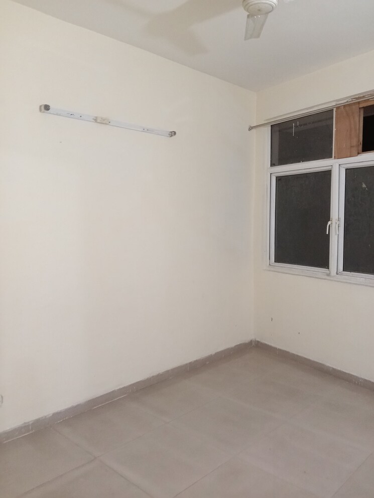 Room, mahagun-mywoods 2 Bedroom 1000 Sq.Ft. Apartment In Sector 16c Greater Noida Greater Noida 8848062