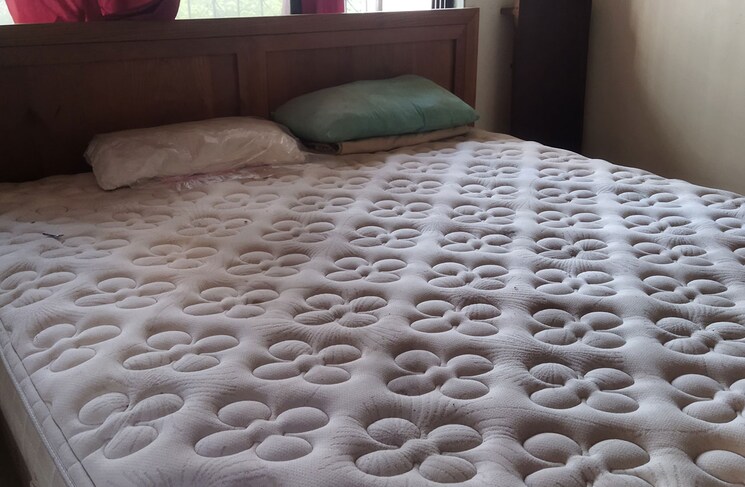 Room, thane west Pg For Girls In Thane West 8848043