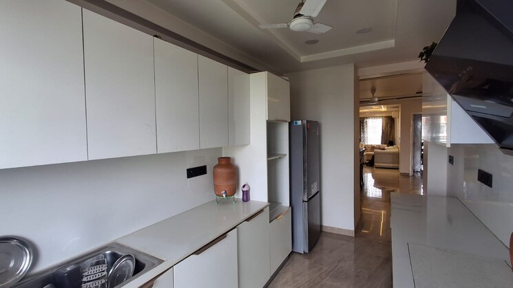 Kitchen, sushma-valencia 3 Bedroom 2250 Sq.Ft. Apartment In International Airport Road Zirakpur 8848069