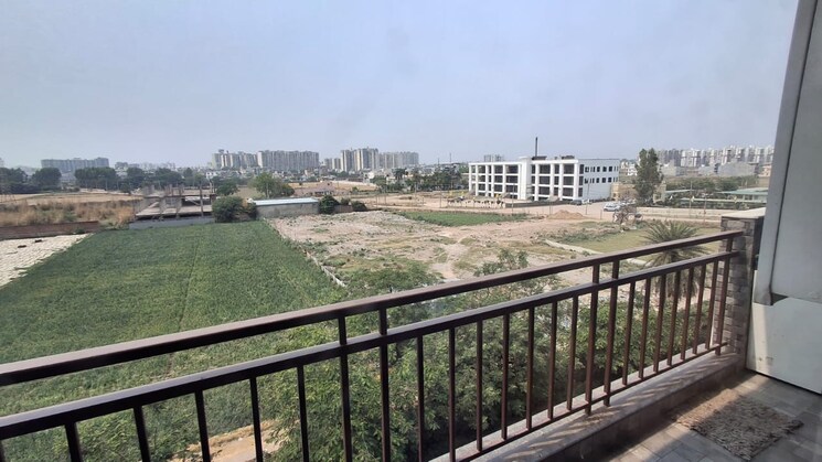 Balcony, sushma-valencia 3 Bedroom 2250 Sq.Ft. Apartment In International Airport Road Zirakpur 8848069