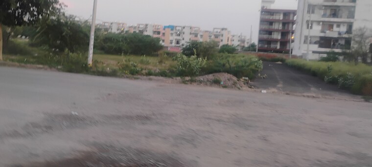 Exterior View, sector 68  90 Sq.Yd. Plot In Sector 68 Faridabad 8848077
