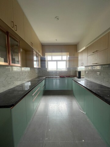 Kitchen in 4 BHK Apartment at Prestige Fairfield, Rmv 2nd Stage – for Rent