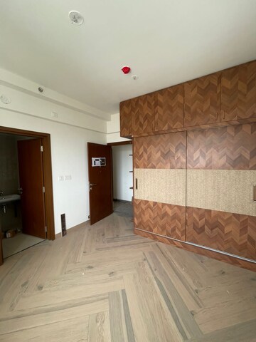 Bedroom in 4 BHK Apartment at Prestige Fairfield, Rmv 2nd Stage – for Rent