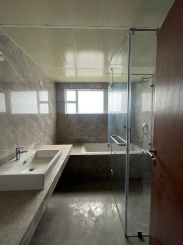 Kitchen in 4 BHK Apartment at Prestige Fairfield, Rmv 2nd Stage – for Rent
