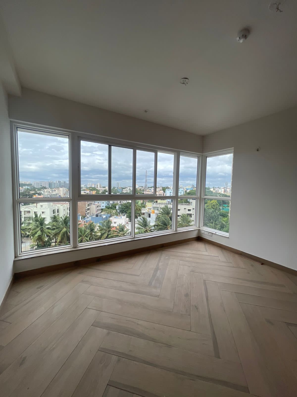 4 BHK 2911 Sq.Ft. Apartment in Prestige Fairfield