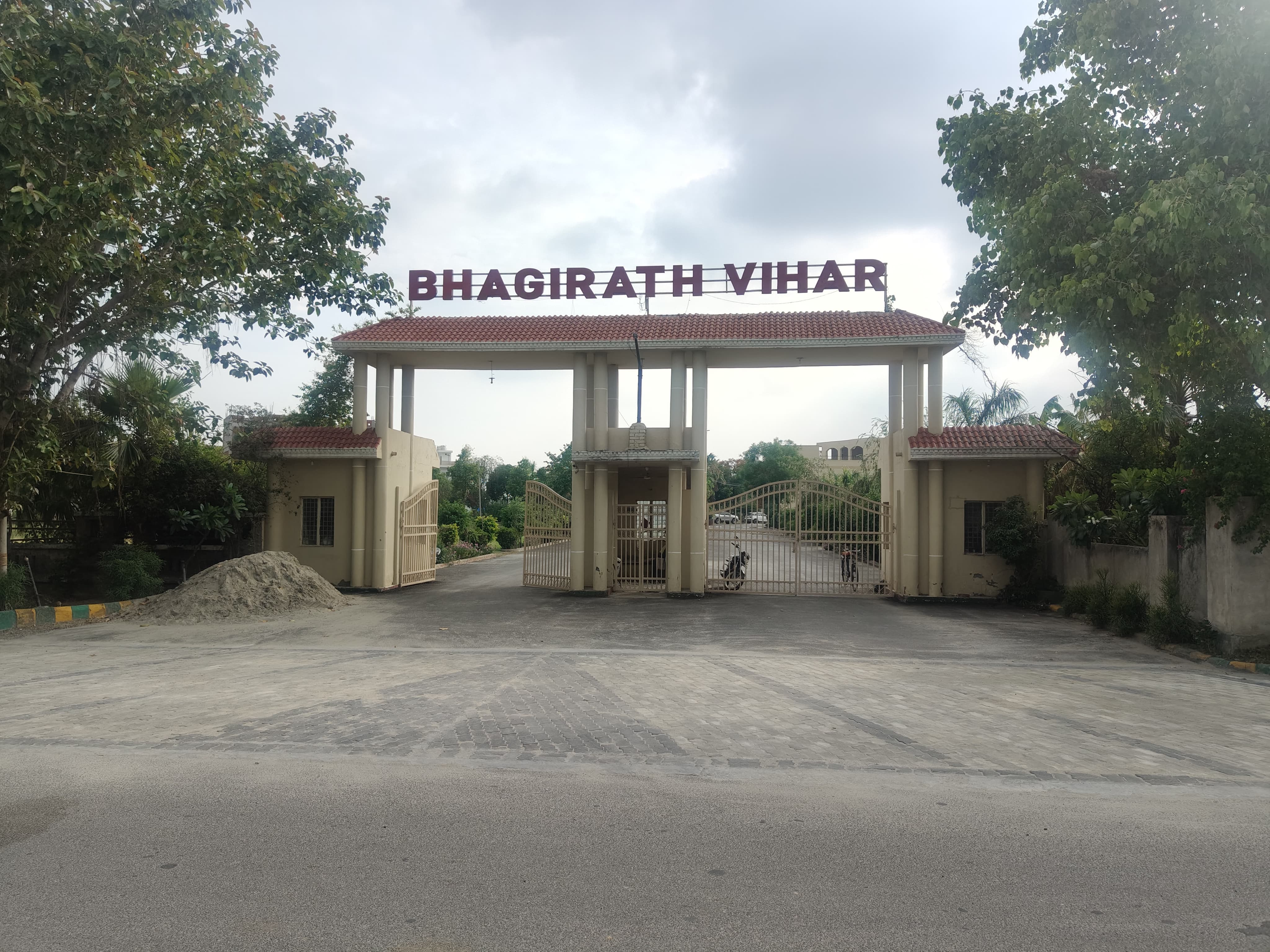 Plot For Sale in Zestha Bhagirath Vihar Residency
