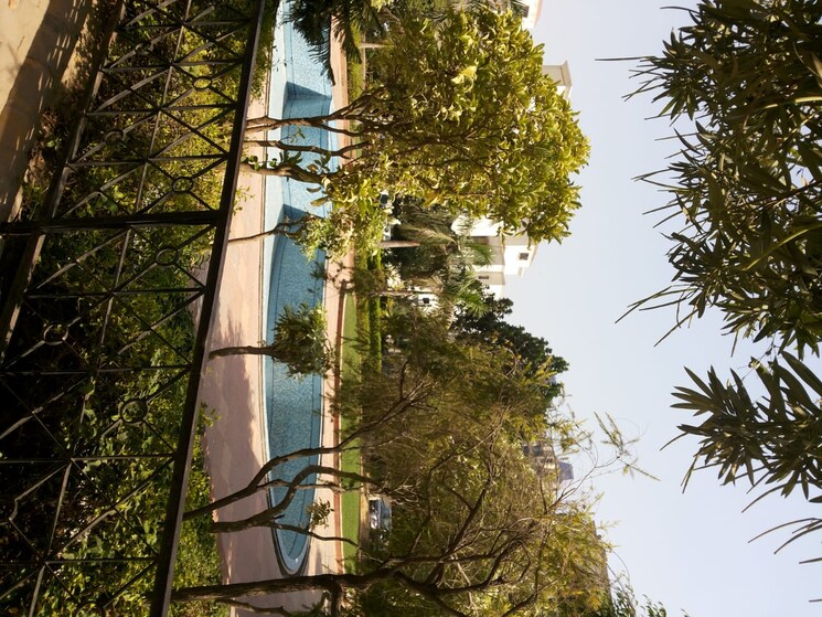 Exterior View, parsvnath-majestic-floors 3 Bedroom 1500 Sq.Ft. Apartment In Vaibhav Khand Ghaziabad 8848105