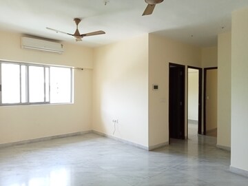 2 BHK Apartment For Sale in Lodha Luxuria Priva, Majiwada
