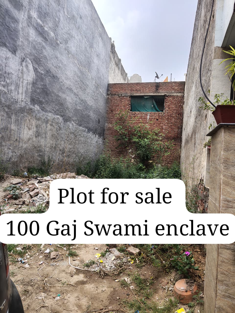 Plot For Sale in Sawami Enclave 