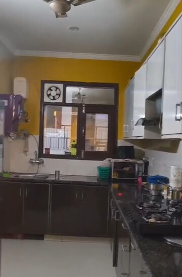 Kitchen in 3 BHK Builder Floor at Sector 39 – for Rent
