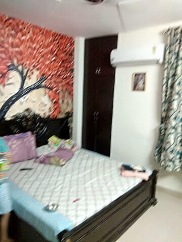 Bedroom in 3 BHK Builder Floor at Dwarka Mor – for Rent