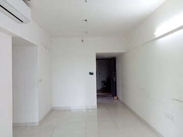 Room in 2 BHK Apartment at Lodha Casa Viva, Majiwada – for Sale