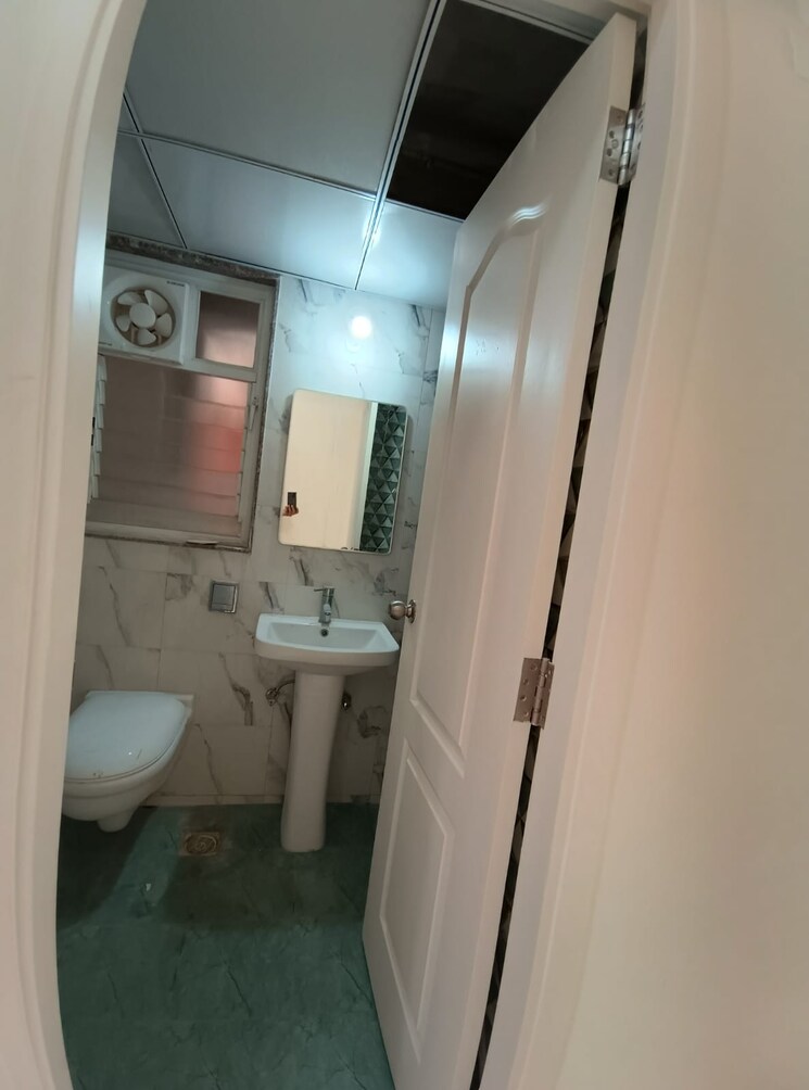 Bathroom, avon-vista 3 Bedroom 1030 Sq.Ft. Apartment In Balewadi Pune 8848171