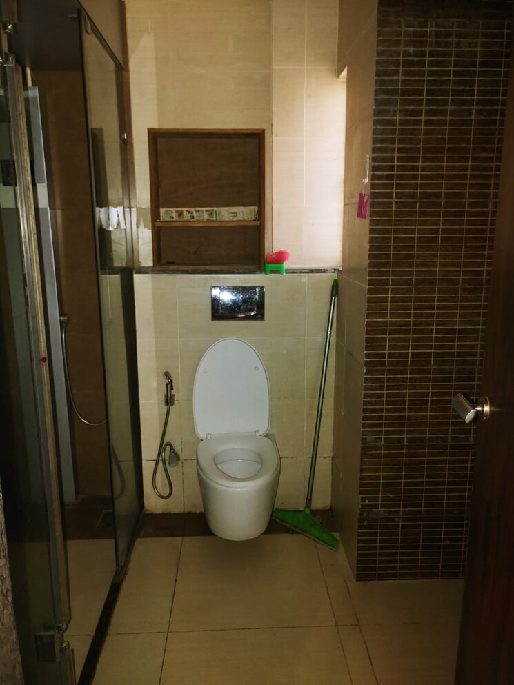 Bathroom, gera-isle-royale 4 Bedroom 1700 Sq.Ft. Apartment In Bavdhan Pune 8848176