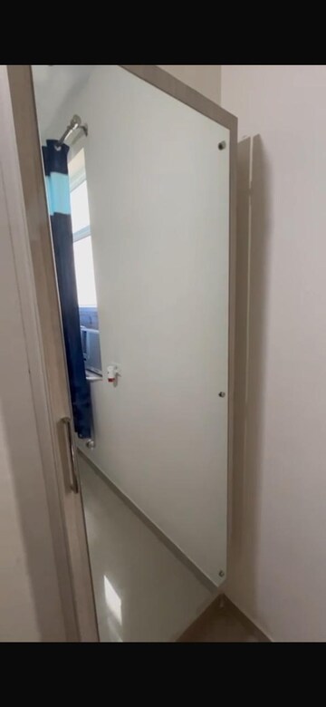 Bathroom in 3.5 BHK Apartment at Omaxe Waterscapes, Gomti Nagar – for Rent