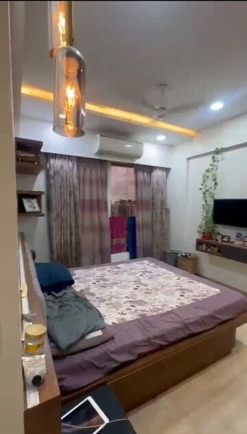 Bedroom in 2 BHK Apartment at Sidhivinayak Opulence, Deonar – for Rent
