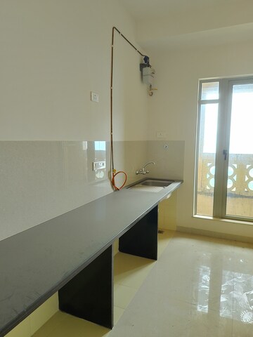 Kitchen in 1.5 BHK Apartment at Hiranandani Fortune City, New Panvel – for Rent